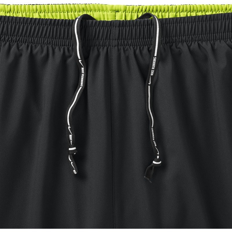 Nike pursuit 2 hotsell in 1 short